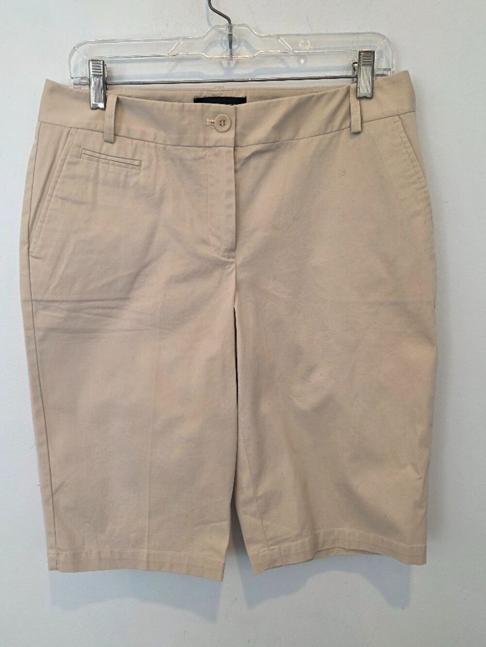 Talbots Bermuda Shorts, Size 6, NWT